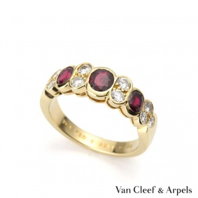 Van Cleef & Arpels 18k Yellow Gold Ruby and Diamond Ring
